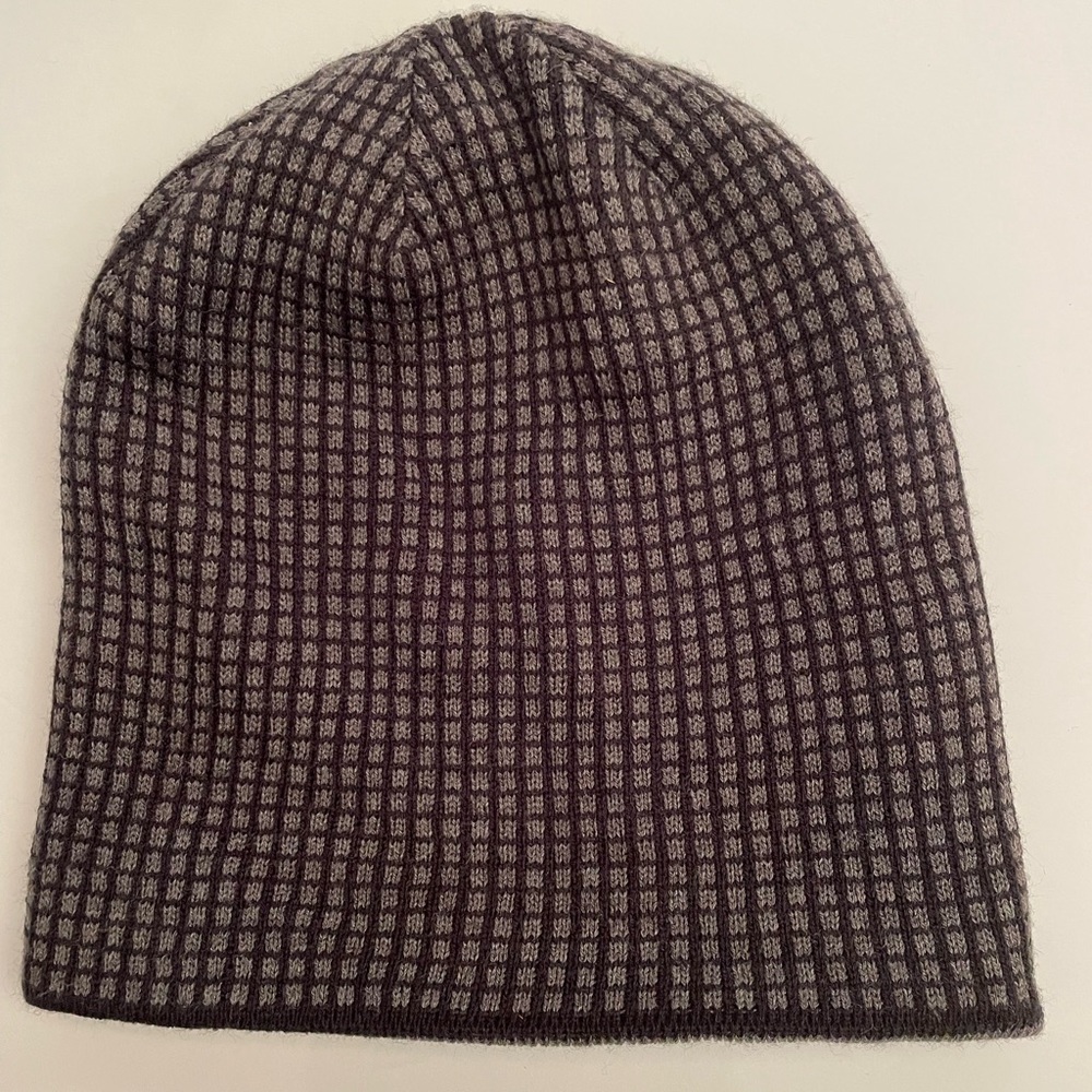 Calvin Klein Beanie Two Sided, Two Pattern Design… - image 4